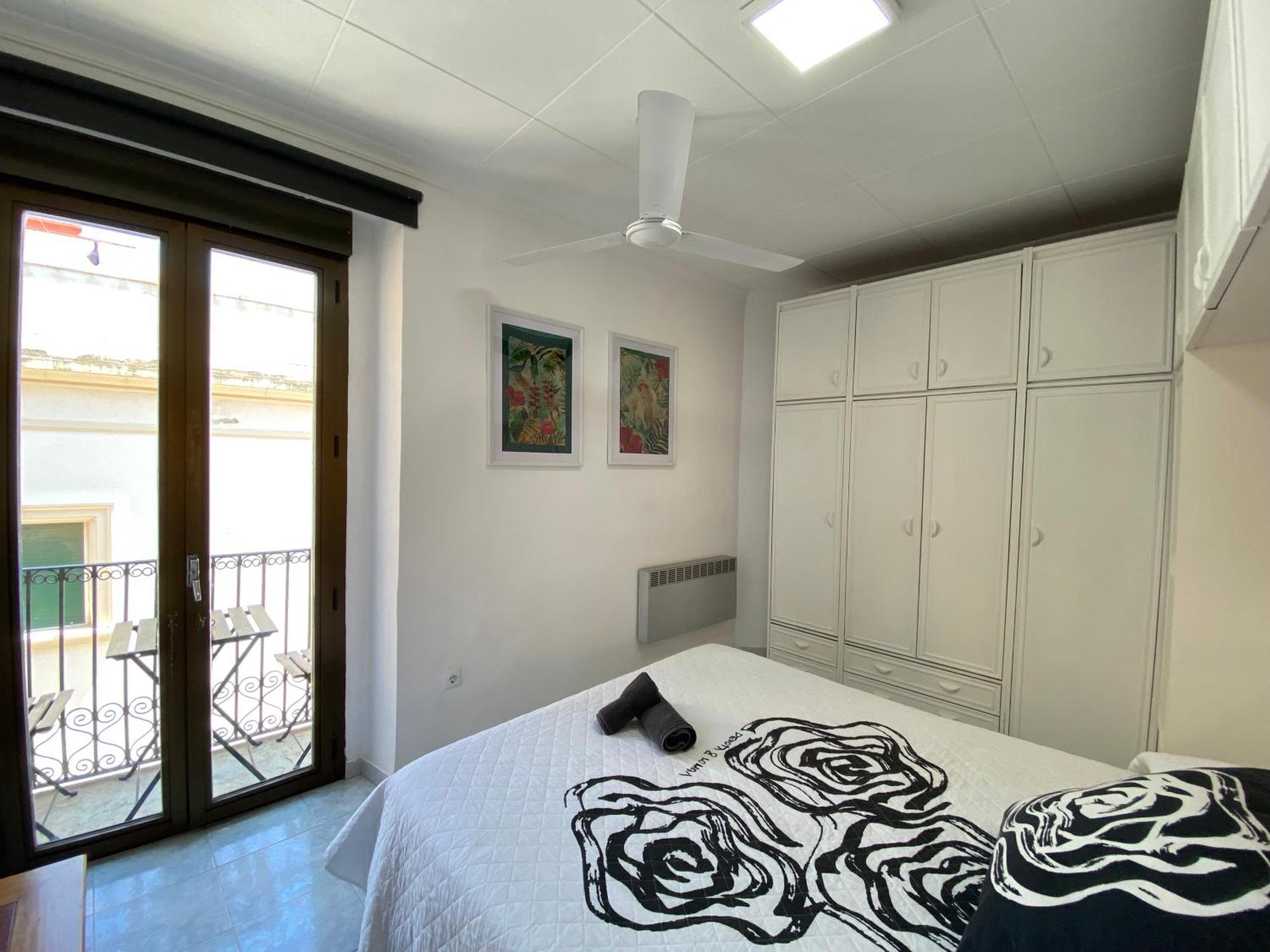 Apartaments Portbou Costa Brava Exterior foto