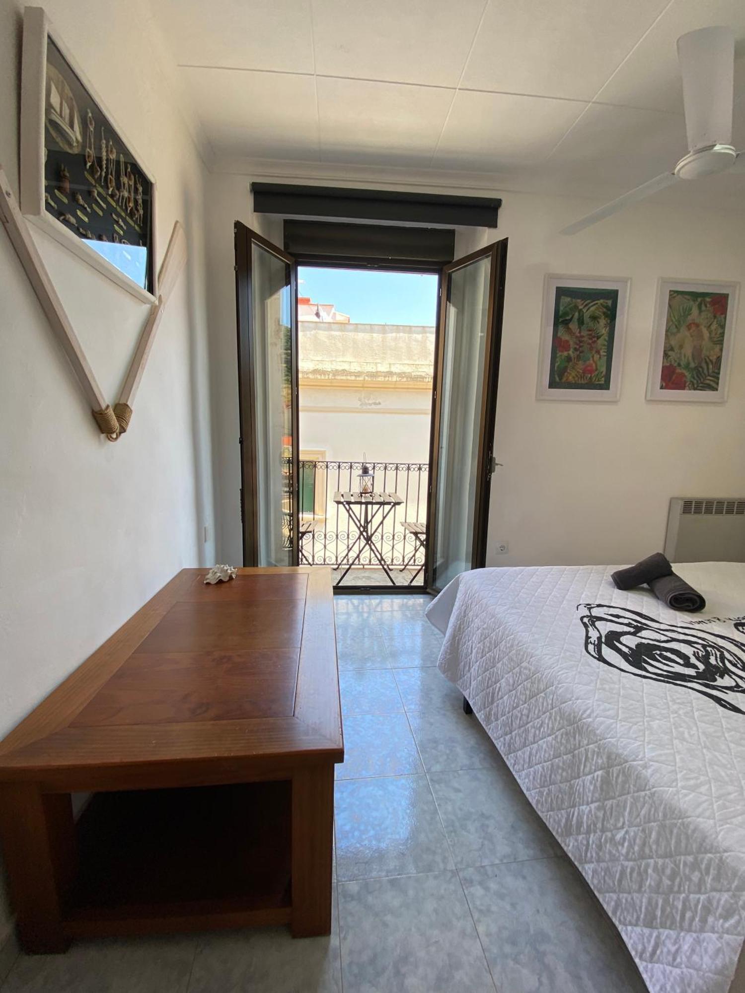 Apartaments Portbou Costa Brava Exterior foto