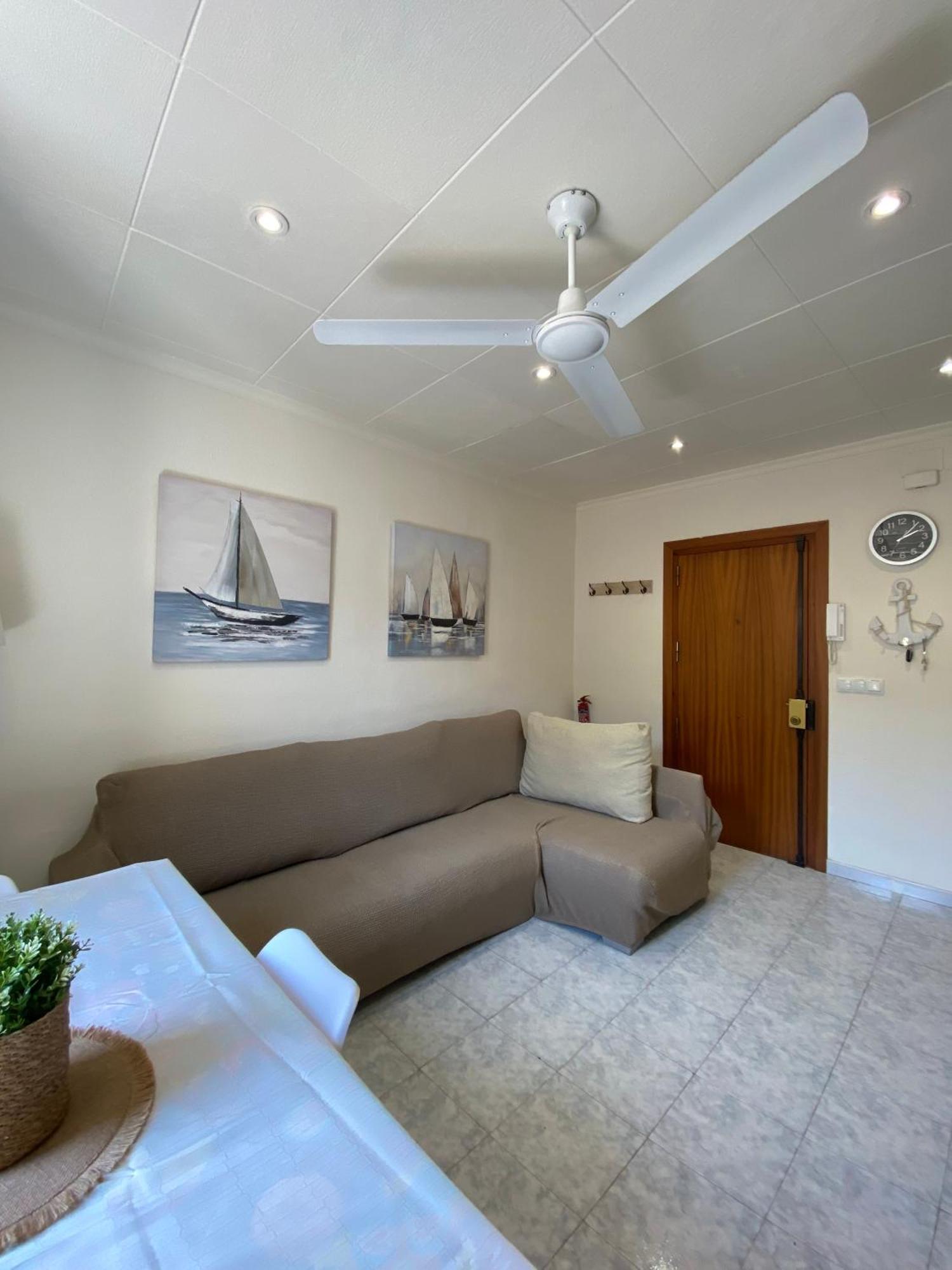Apartaments Portbou Costa Brava Exterior foto
